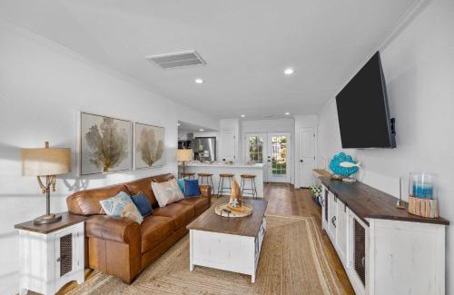 El Lago House | Seabrook 3BR Near Kemah Boardwalk, El Jardin Beach