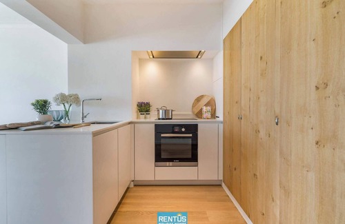 Nieuwpoort Apartment | Seacarl - stunning apartment with frontal sea view