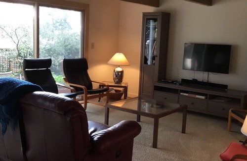 Aptos House | Seacliff beach home. 5 min. walk to water.