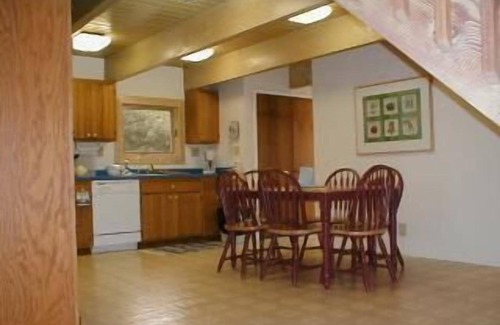 Aptos House | Seacliff beach home. 5 min. walk to water.