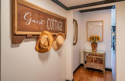 East Mesa Apartment | SeaCliff - Harbor View by Paradise Retreats