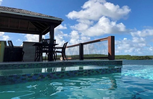 Freemans Bay Apartment | SeaClusive Antigua-Barbuda @ Seatons: Unit B