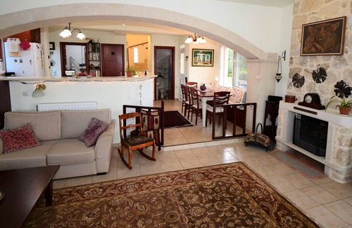 Kissamos House | Seacoast Estate, Western Crete's Olive Region. Great for large-group gatherings.