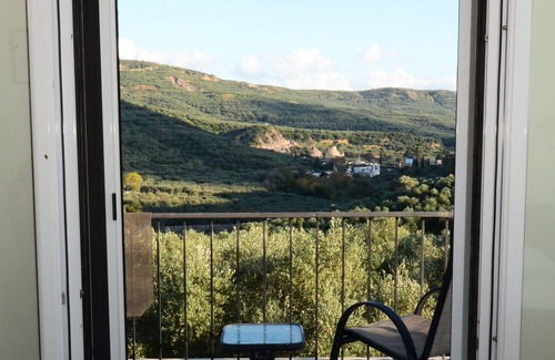 Kissamos Villa | Seacoast Villa on Large Estate in Crete’s Western Olive Region. Avail. Yr-Round!