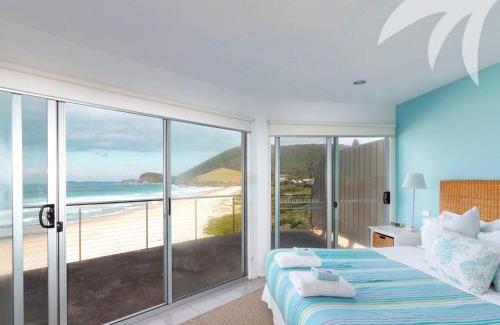 Boomerang Beach House | SeaCrest on Blueys Beach