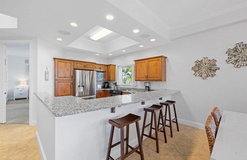 Rosemary Beach House | Seacrest - Private Beach - Walk or bike to Alys