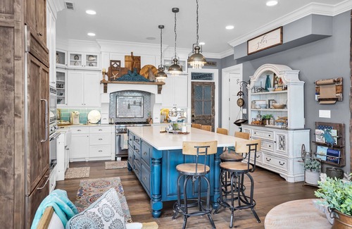 Inlet Harbour House | Seaductress 7 Bedrooms, Oceanfront