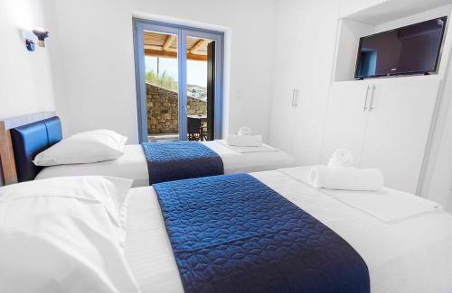 Serifos Villa | SeaeyeVillas 1