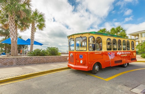 Jekyll Island Hotel | Seafarer Inn & Suites, Ascend Hotel Collection Jekyll Island