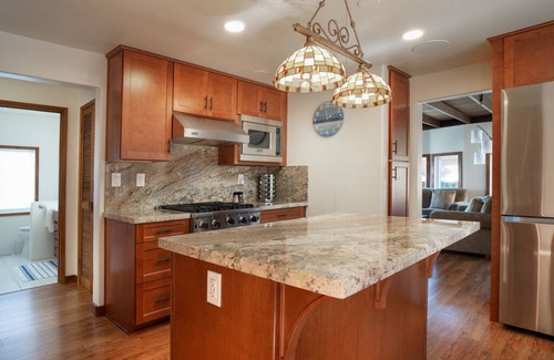 Pacific Grove House | Seafarer - Pacific Grove Beach House - Steps to the Water, Incredible Ocean Views
