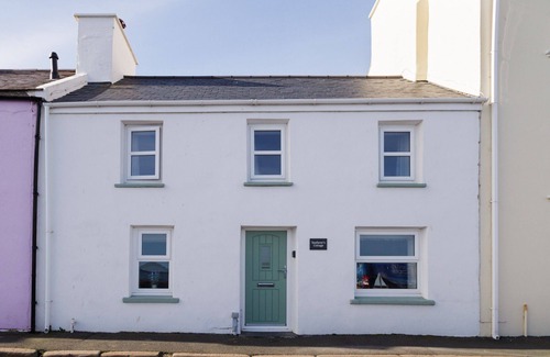 Castletown Cottage | Seafarer's Cottage - a Castletown seaside holiday cottage