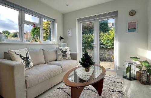 Weymouth House | Seafeathers - Luxury Holiday Home with Sea Views
