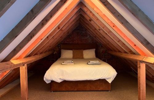 Roughton House | Seafret Barn 4 plus 2