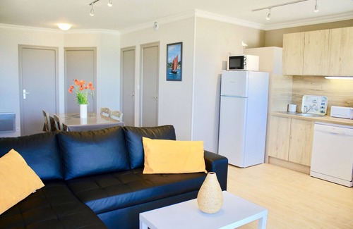 Saint-Jean-de-la-Riviere House | SEAFRONT, Magnificent 180° Sea View, high Standing, Garden, Private Parking