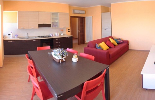 Gallipoli Apartment | Seafront apartment. 3 double beds and 3 bathrooms