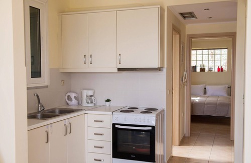 Kiveri Apartment | Seafront apartment in Kiveri, near Nafplion.