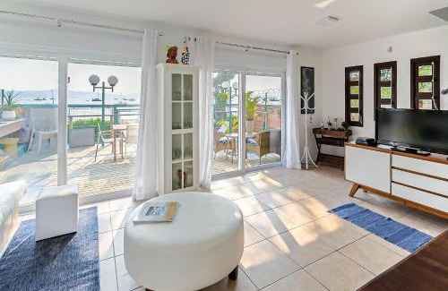 Santo Antonio de Lisboa House | Seafront beautiful house in Sto. Antônio CDA1647