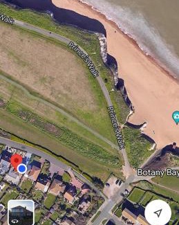 Kingsgate Bed & Breakfast | Seafront BnB at Botany
