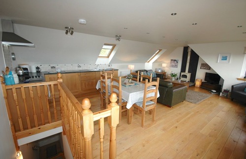 Kilrenny House | Seafront Cottage With Stunning Panoramic Sea Views And Complimentary Wifi