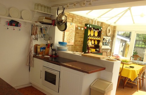 New Romney House | Seafront Family House With Direct Access to the Beach and Dunes