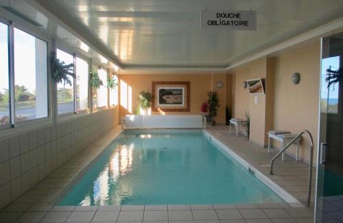 Plestin-les-Greves Apartment | Seafront flat with indoor pool with stunning views