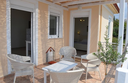 Nea Propontida Apartment | Seafront Holiday Home Olympia 6 on a Long Sandy Beach, GeoMare, 1st floor