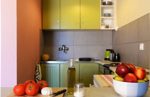 Marathopoli House | Seafront peaceful holiday apartments near Gialova & Pylos