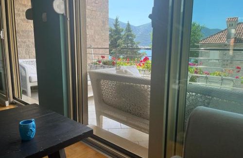 Ljuta Apartment | Seafront Soleil apartment