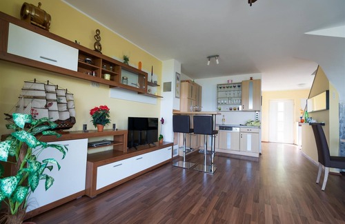 Klimno Villa | Seafront Villa Claudia with a panoramic Seaview and a swimming pool