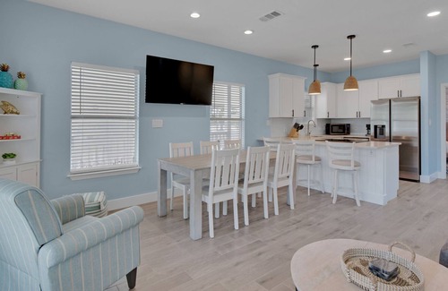 Village of Sugar Beach House | Seagrove Retreat w/Heated Saltwater Pool, Near Beach & Free Tickets!