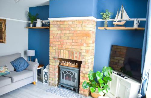 Pakefield House | Seagull Cottage - Suffolk Coastal Escapes