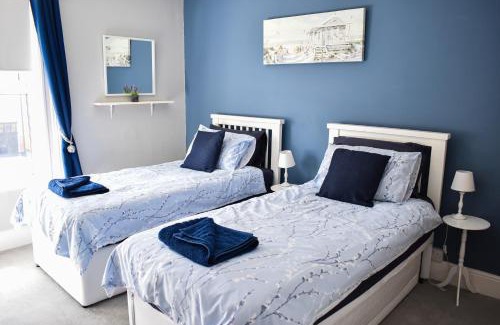 Pakefield House | Seagull Cottage - Suffolk Coastal Escapes