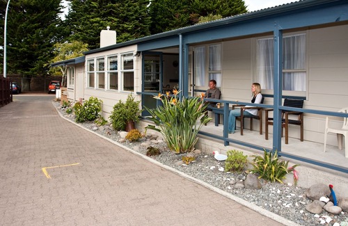 Mount Maunganui Hotel | Seagulls Guesthouse