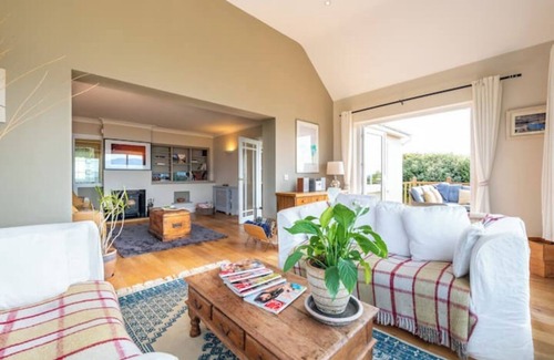 Lauragh House | Seahaven, a fabulous coastal retreat located on the Wild Atlantic Way, Co Kerry