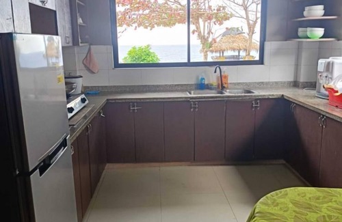 Dauis House | Seaheart Guesthouse Dauis