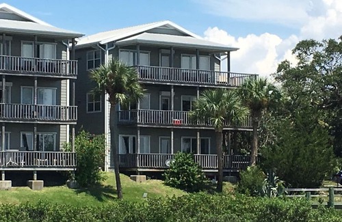 Cedar Key Apartment | Seahorse Landing