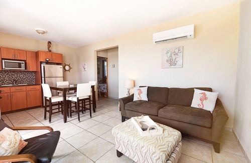 Culebra Pueblo Apartment | Seahorse Suite – Stunning Caribbean Views , Covered Terrace & Family Friendly!