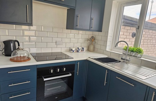 Kinmel Bay Cottage | SEAHORSES, pet friendly, country holiday cottage in Kinmel Bay