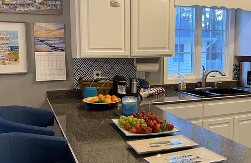 Country Club Estates House | SeaLaVie - In town, Outdoor Shower, WALK to Beach, 3 night stays available!