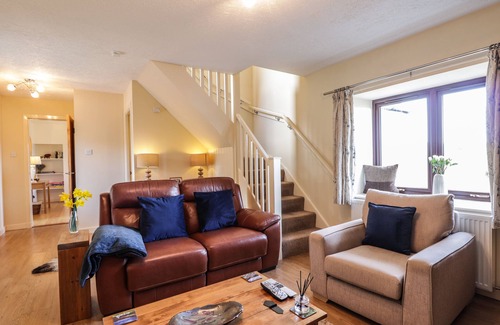Suladale Cottage | SEALLADH AN LOCHA COTTAGE, family friendly, with a garden in Portree