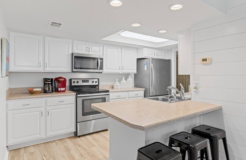 Crystal Beach Condo | Sealoft 104 - Private Beachfront - 2025 Newly Renovated