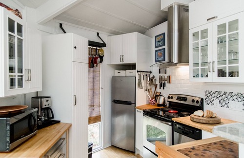 Sea Pines House | SeaLoft in the woods, close to the beach.