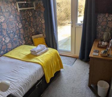 Bacton House | Seals Bacton