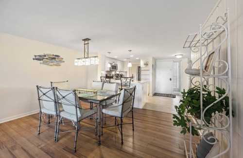 Sea Pines Condo | SeaPines, Lovely Updates, On site pool, Free Tennis and Fitness Center, Pets OK