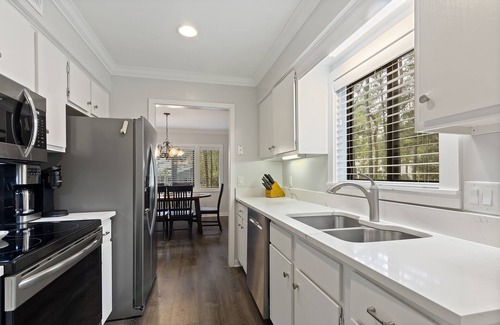 Sea Pines Villa | SeaPines, Lovely Updates, Single Level Living, Lagoon view, Pet friendly