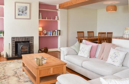 Ventnor House | Seaport Cottage