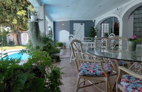 Umhlali Beach Bed & Breakfast | Searose Family Suite, Villa Roc Guesthouse, Salt Rock Ballito