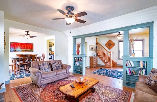 Thomas House | Sears Roebuck House - 248 Spruce Street, Thomas