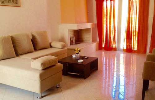 Skala Neon Kidonion House | Seaside House 2 bedrooms, Lesbos Island Greece