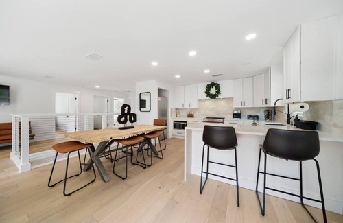 Laguna Beach Estates House | Seas & Greetings! 5BR 4BA House! Elegant Coastal Living Near the Shore